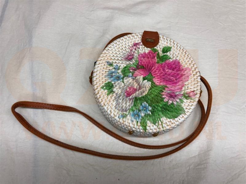 Rotan damestas wit / bloem, 18 cm rond, met schouderband